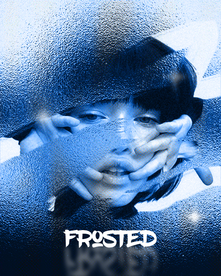 Frosted design poster affiche portrait woman femme bleu glass effect