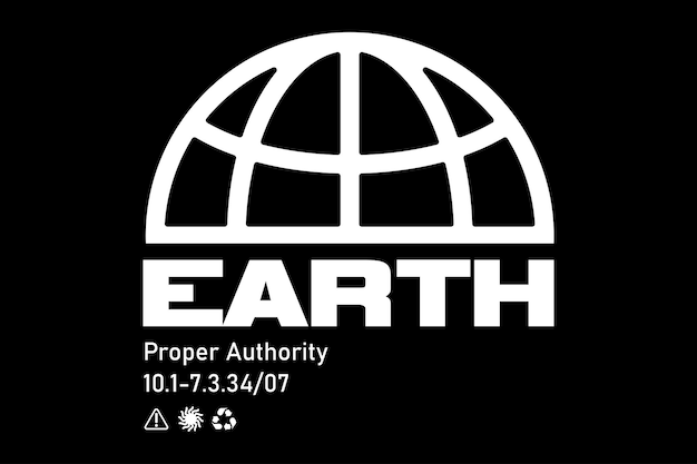 A black and white logo that says earth on it | Premium Vector