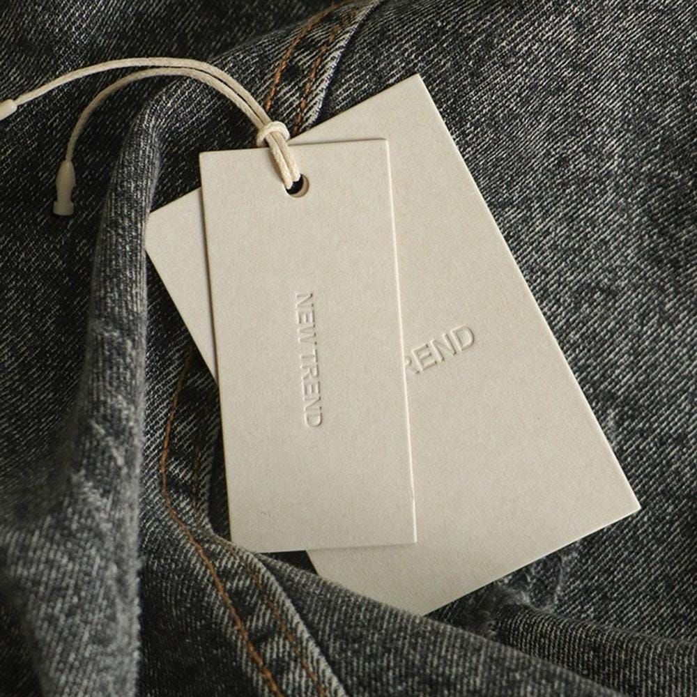 Étiquettes volantes personnalisées, lot d’étiquettes volantes, conception d’étiquettes volantes de sac, modèle d’étiquette de vêtements d’entreprise, étiquettes de vêtements, t-shirt avec étiquettes volantes, étiquette suspendue de vêtements