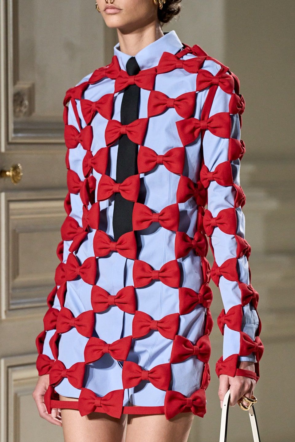 Valentino Fall 2023 Ready-to-Wear Collection